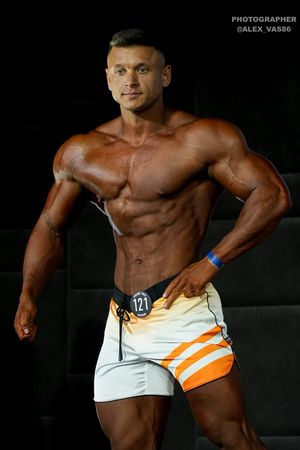 MEN'S PHYSIQUE 179